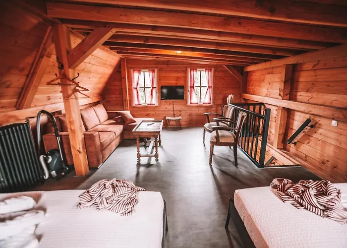 Crash'nstay - The Silo * Sprang