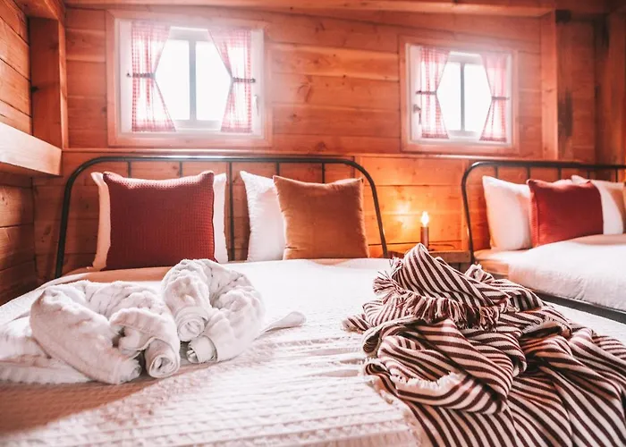 Crash'nstay - The Silo Sprang