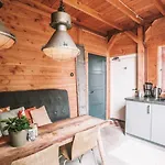 Chalet Crash'nstay - The Silo